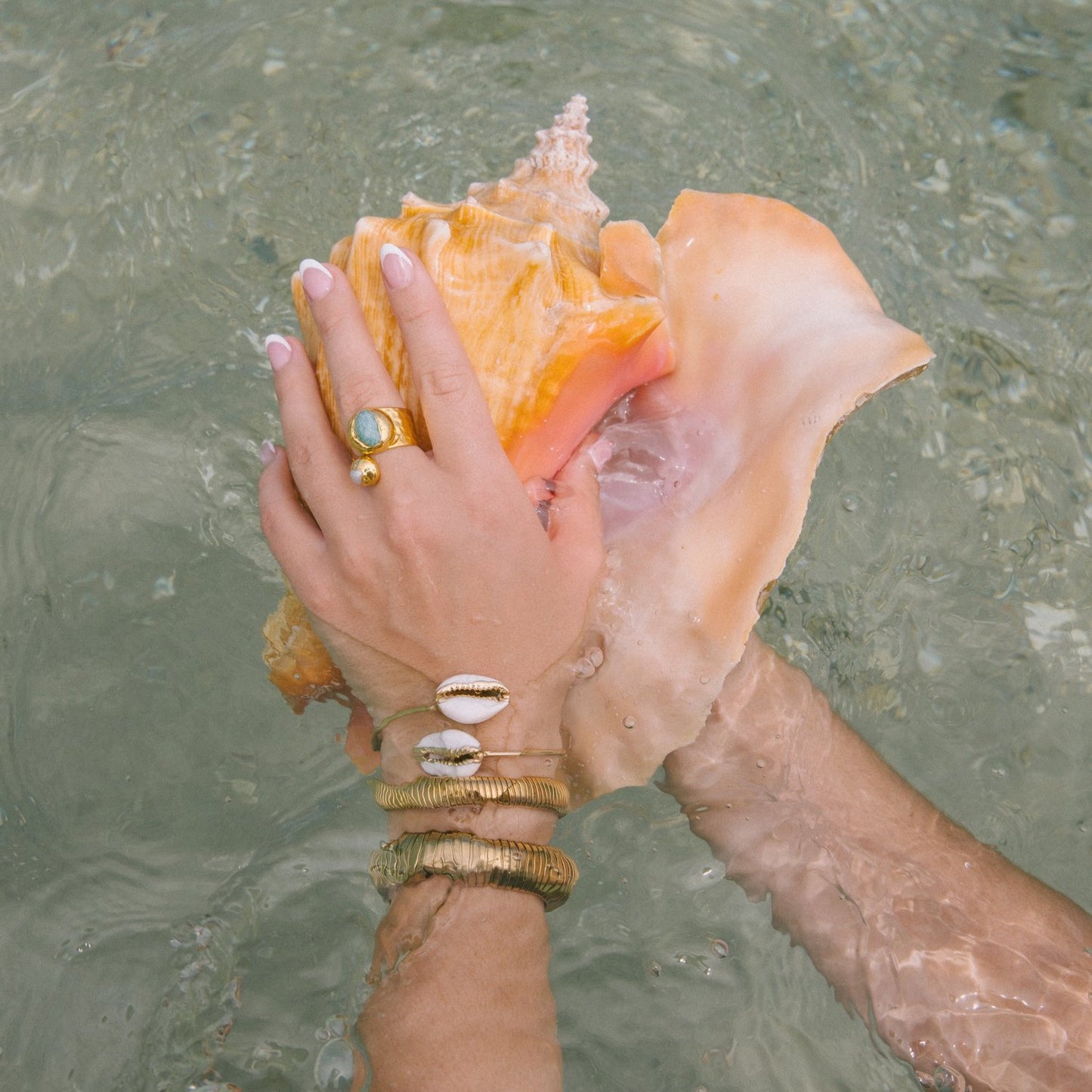 Puka Paradise Bangle