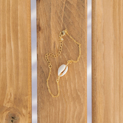 Puka Shell Chain Bracelet